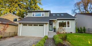 Fully Furnished Lake Oswego Gem!!!! Gallery 5