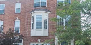12943 WOOD CRESCENT Circle Gallery 1