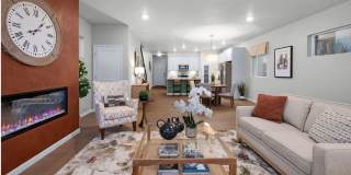 Furnished 3 Bed/Office Luxury Model Home on Westside Gallery 20