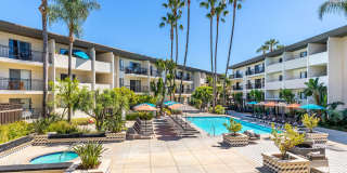 The Plaza at Sherman Oaks Gallery 11