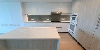 9221 E Bay Harbor Dr Gallery 6