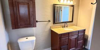 3 Bed, 1.5 Bath in Overbrook/ Brookline for rent- Huge yard and great layout! Gallery 23