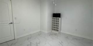 9633 SW 11th Ter Gallery 3