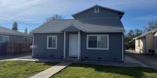 Charming Home in Woodland Gallery 1