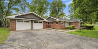 Charming 3BR House in Lafayette Gallery 19