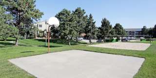 Colonial Heights Apartments Gallery 11