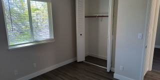 Newley Updated 4 bedroom, 2.5 bathroom Townhome in Citrus Heights!!! Newley Updated 4 bedroom, 2.5 bathroom Townhome in Citrus Heights!!! Gallery 22
