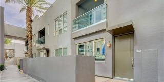 4535 Dean Martin Drive Gallery 3