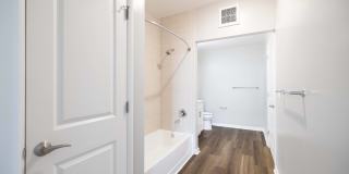 Harbor Pointe Gallery 66