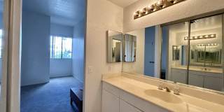 AVAILABLE NOW!! 2 Bedrooms 2 Bathroom Condo in Palm Springs! Gallery 19