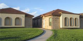 3004 E Diamond Head Avenue Gallery 1