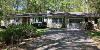 24 Glen Cove Rd Gallery 1