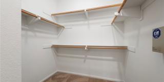506 S Melrose Street Gallery 15