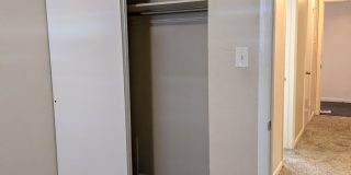 95 N Clarkson St Carolyn Arms Apartments Gallery 30