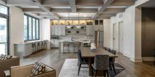 The Everly at Rouzan Gallery 13