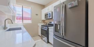 7211 Cozycroft Avenue - 1#23 Gallery 6