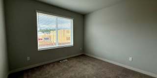 Charming 3 Bed 2.5 Bath Tualatin Home with Fenced Yard & 2-Car Garage! Charming 3 Bed 2.5 Bath Tualatin Home with Fenced Yard & 2-Car Garage! Gallery 17