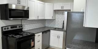 Beautifully Renovated 3BR Home with Modern Finishes & Spacious Living Areas Gallery 7