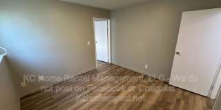 1525 Jackson Ave. Gallery 26