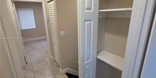 1990 NW 4th Ct Gallery 13