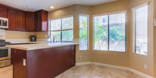 Charming Two Story 3 BR Home Available Mid June! Gallery 20
