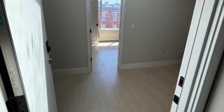 1809 MASTER Street Gallery 13