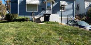 Beautiful 3 bed 1.5 bath w Garage $1495 Gallery 1