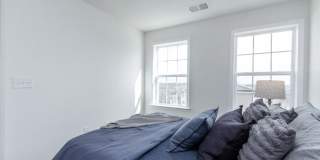 1329 GILMORE Street Gallery 29