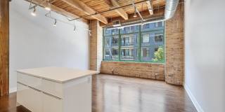 1017 W Washington Boulevard Gallery 9