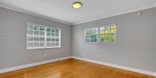 3604 SW 60th Ave Gallery 8