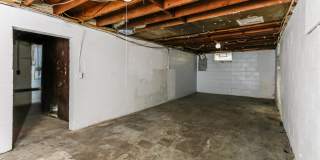 4725 E 16th Street Gallery 14
