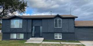 Updated 4-Bedroom Home with Huge Backyard & 2-Car Garage Gallery 1