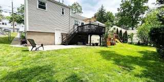 321 Maplewood Drive Gallery 26