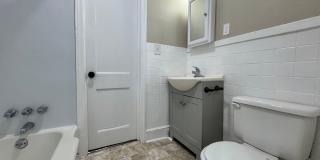 Recently updated spacious 2 bedroom with flex space and fenced backyard Gallery 10