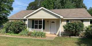 100 Holly Mountain Road- Bev Roberts Rentals & Property Management Gallery 1