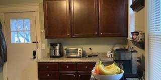 Charming 4 Bedroom 2 Bath House Gallery 9