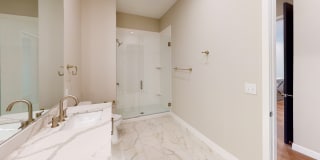 ila Hyde Park Gallery 18