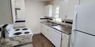 Free standing home just 2 blocks from Central and Mclean Free standing home just 2 blocks from Central and Mclean Gallery 4