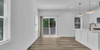 *Modern Construction Luxury Townhome - Downtown Raleigh* Gallery 38