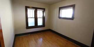 3 bedroom 1 bath West Allis home with granite counters and 2 car garage 3 bedroom 1 bath West Allis home with granite counters and 2 car garage Gallery 13