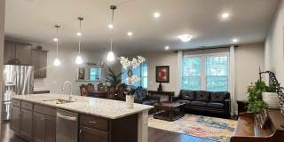 737 Lampwick Lane Gallery 6