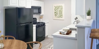 Silver Creek Apartments Gallery 2