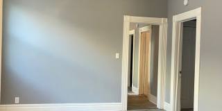 Cozy Renovated 2 Bed in South Omaha! Gallery 6