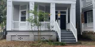 Charming Historic Duplex In the Heart if Savannah's Historic District Gallery 1