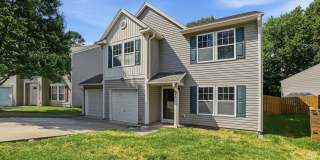 Spacious 4BR Home with New Carpet & Fenced Backyard Gallery 3