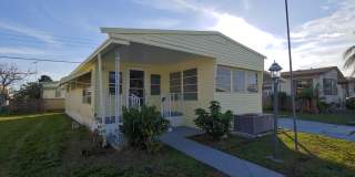 Affordable 3 bed/ 2 bath Mobile Home Available NOW! Gallery 1
