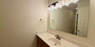 Fabulous Home Near Alice Drive! Gallery 15
