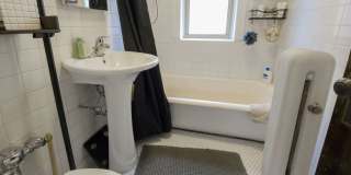 4501-09 N Greenview Gallery 8