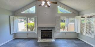 Beautiful Chico Home in 55 and Older Community! Gallery 1