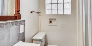 908 11TH Street NE Gallery 15